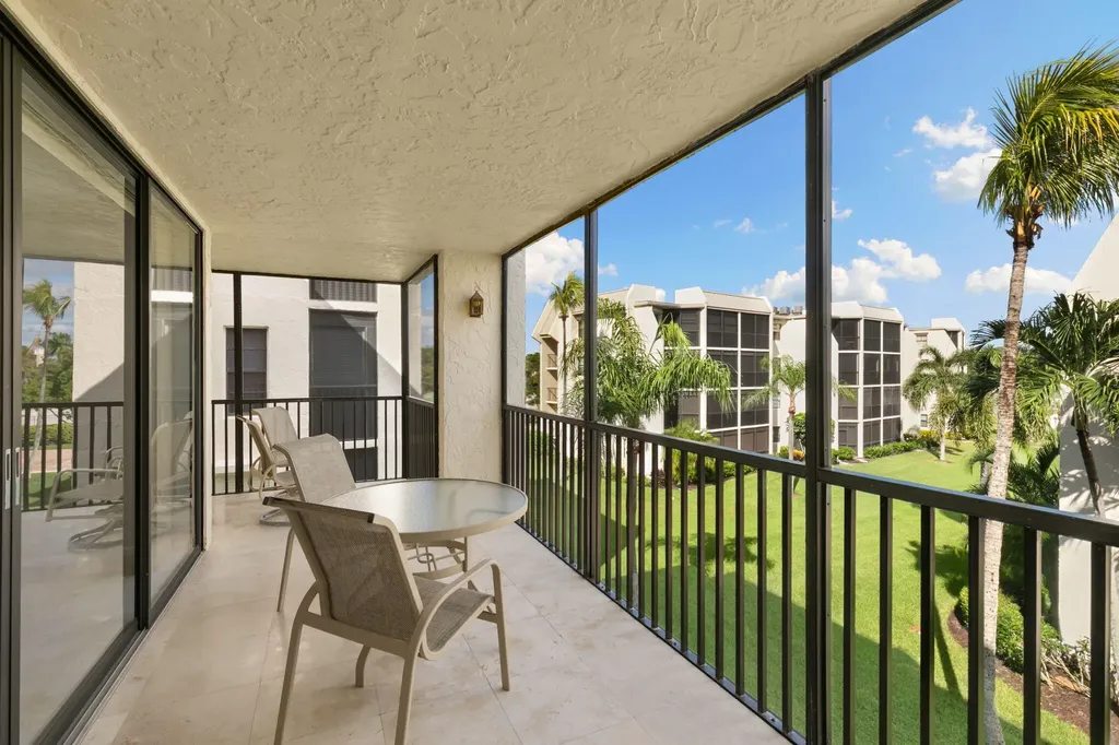 931 Collier Court Marco Island FL 34145