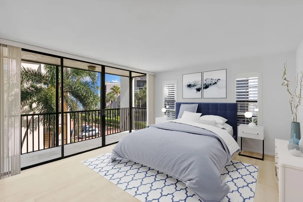 931 Collier Court Marco Island FL 34145