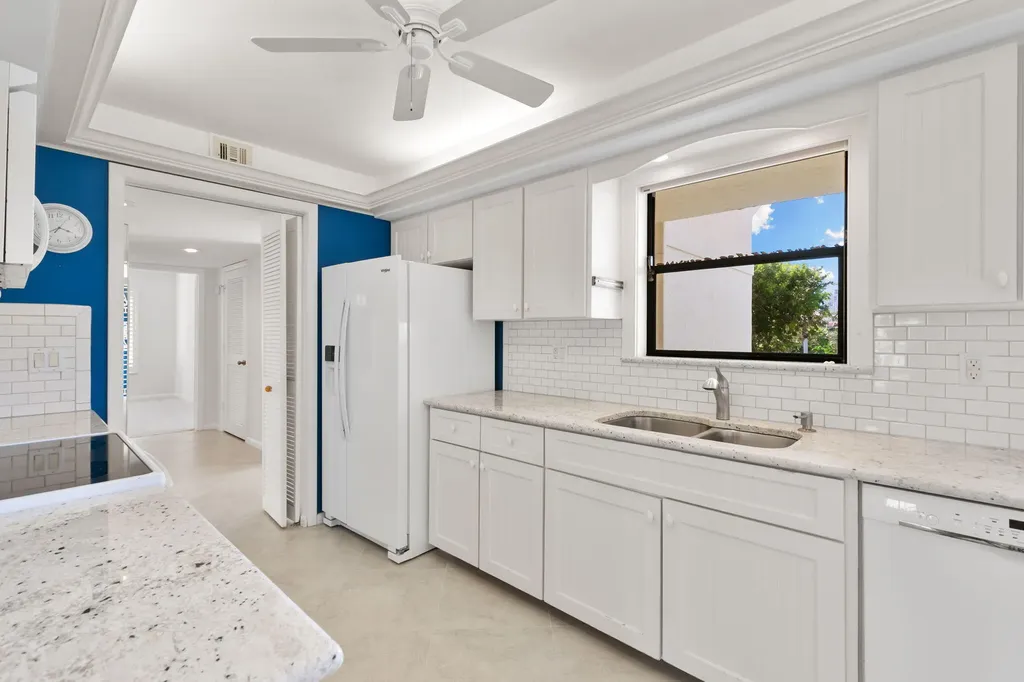 931 Collier Court Marco Island FL 34145