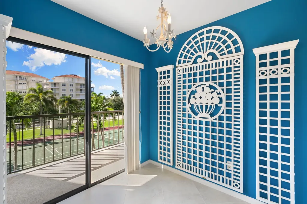 931 Collier Court Marco Island FL 34145