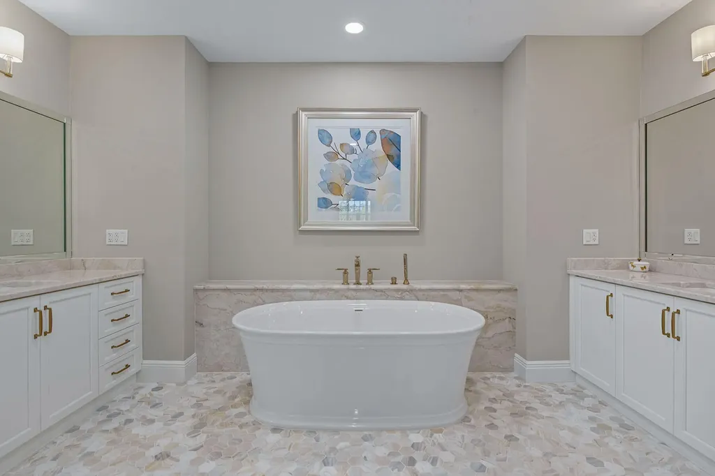 3705 Montreux Naples FL 34114