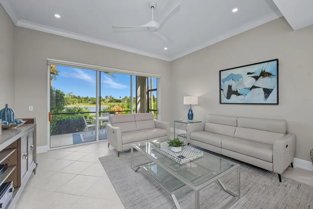 3705 Montreux Naples FL 34114