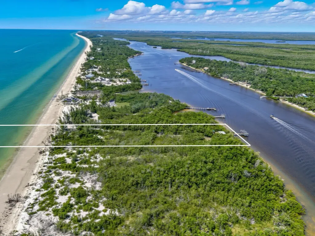 11799 Keewaydin Naples FL 34113