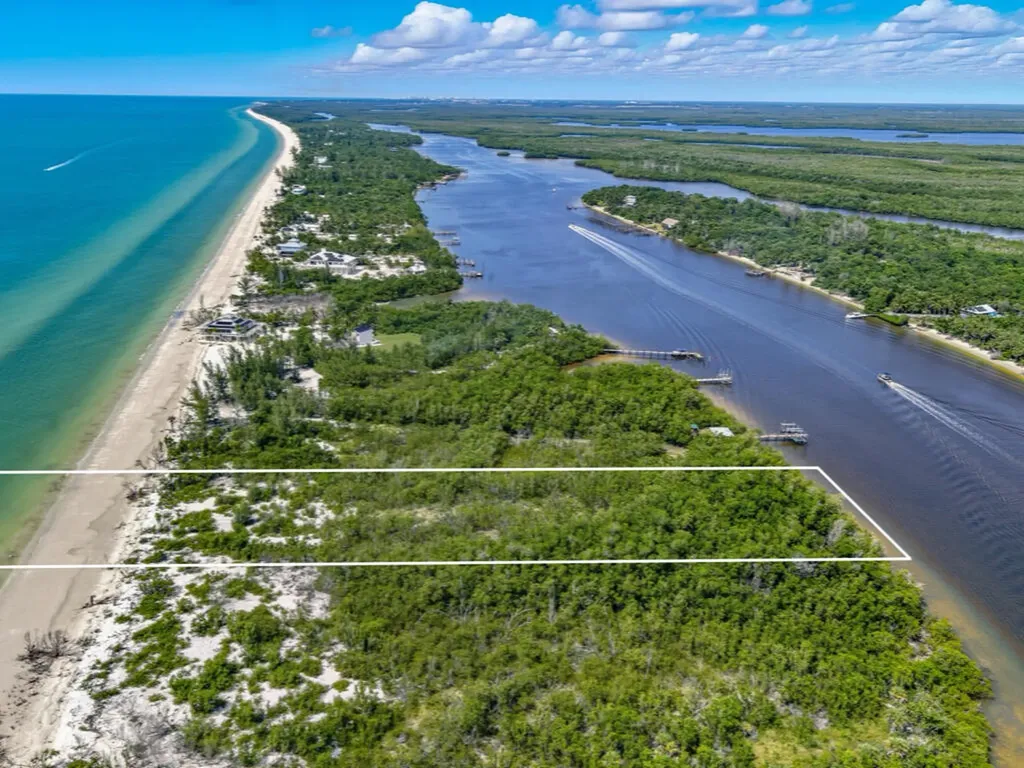 11799 Keewaydin Naples FL 34113