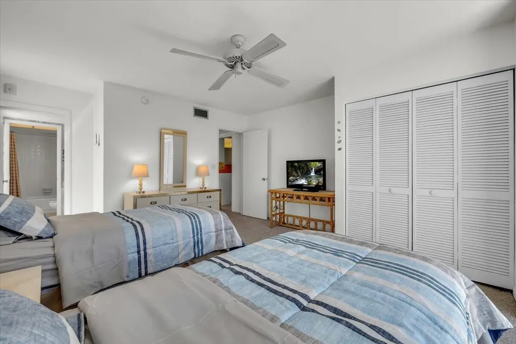 848 Collier Marco Island FL 34145