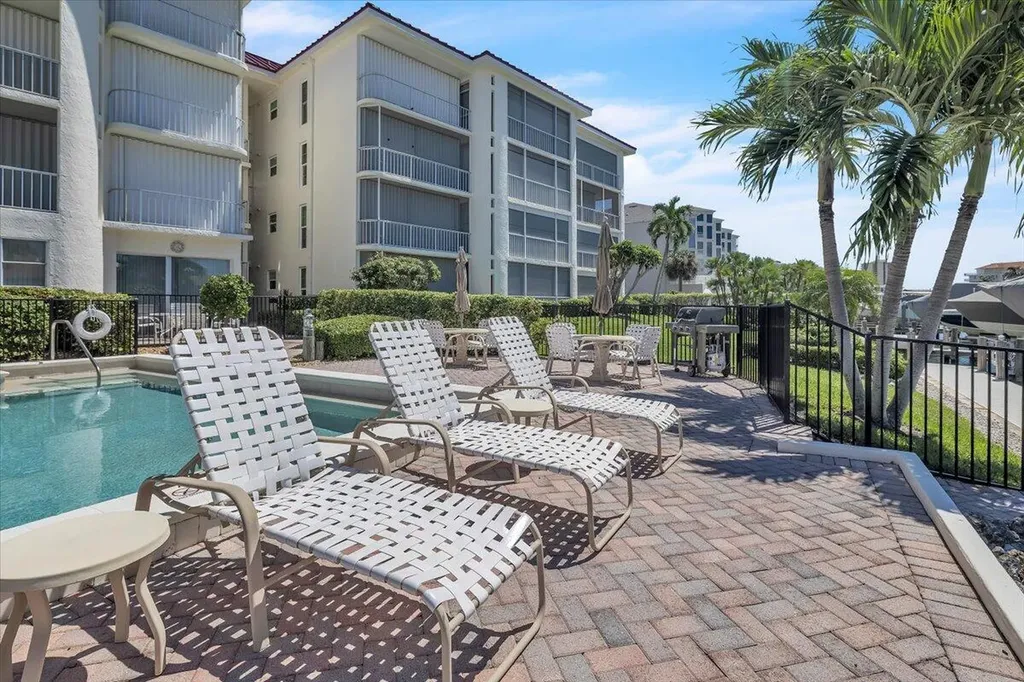 848 Collier Marco Island FL 34145