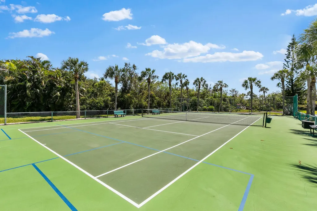 100 Stevens Landing Marco Island FL 34145