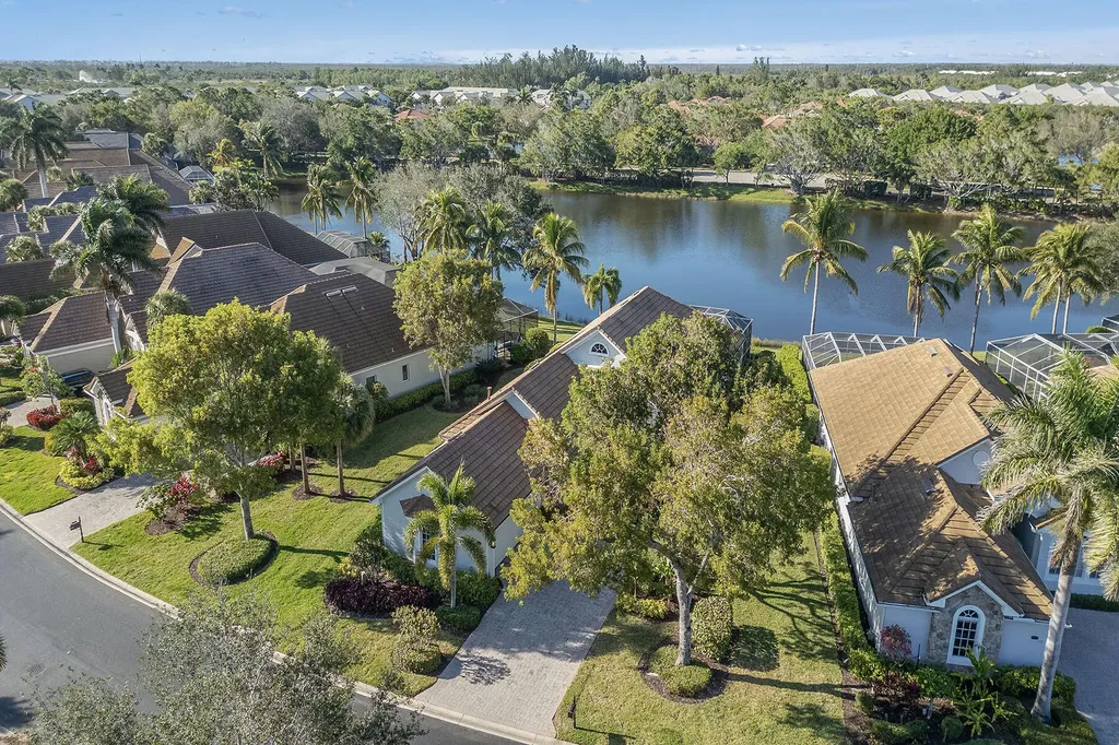 8465 Mallards Way Naples FL 34114