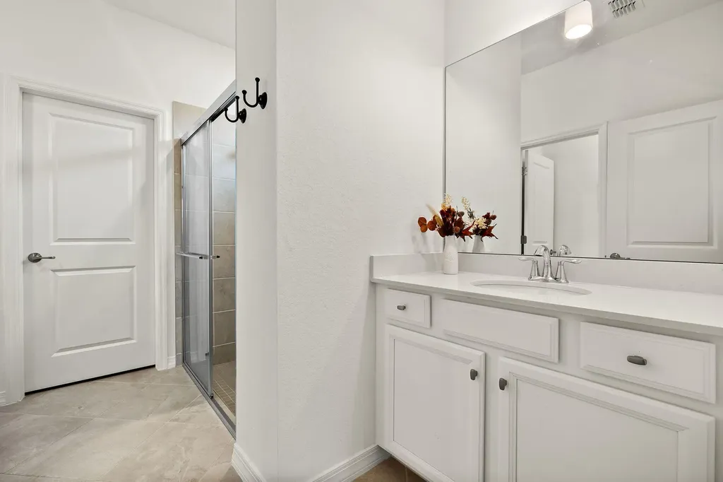 2685 Vine Avenue Naples FL 34120