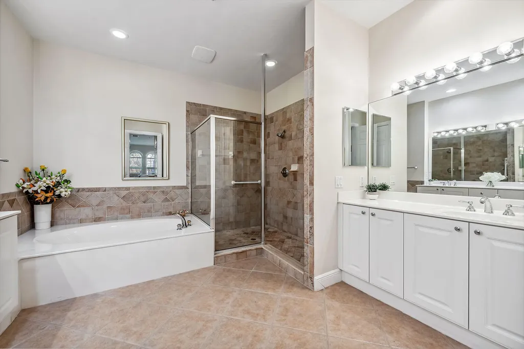 9106 Cascada Way Naples FL 34114