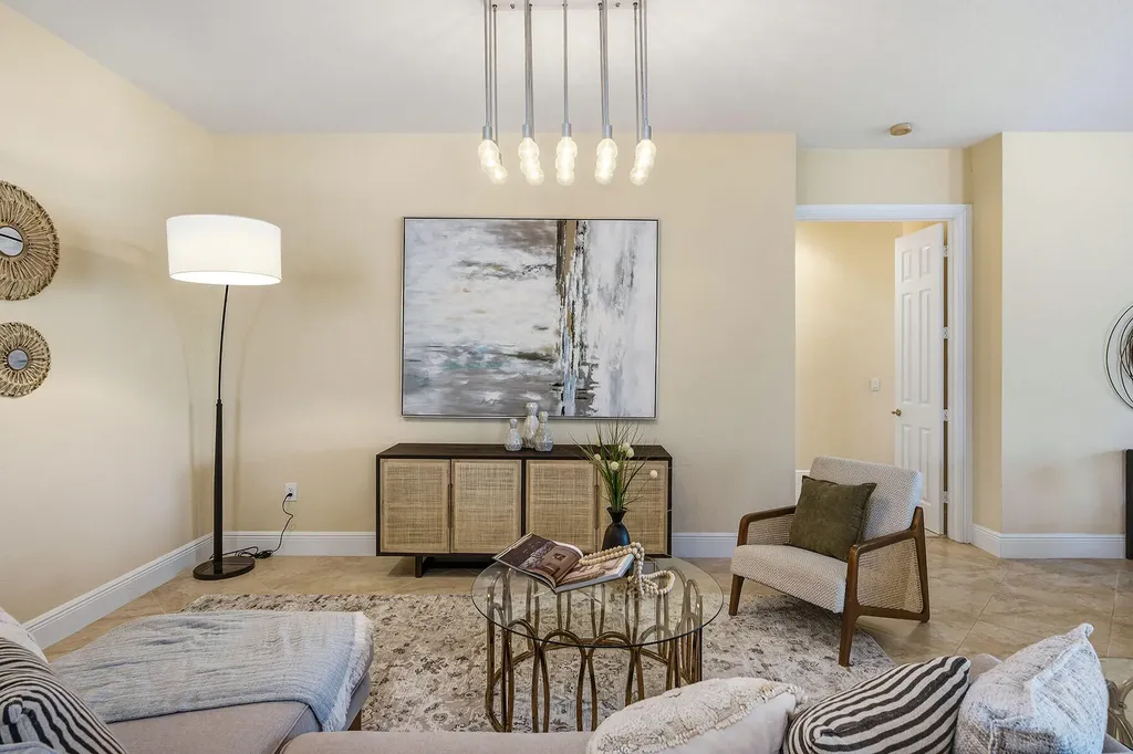 9106 Cascada Way Naples FL 34114