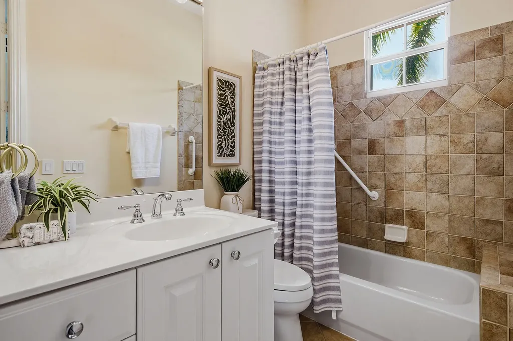 9106 Cascada Way Naples FL 34114