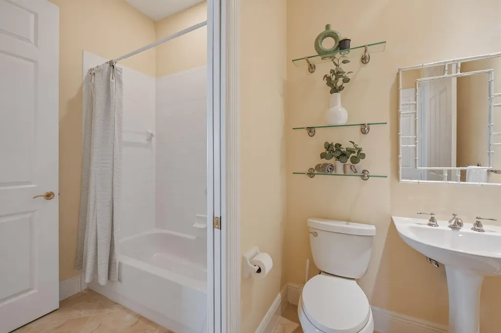 9106 Cascada Way Naples FL 34114