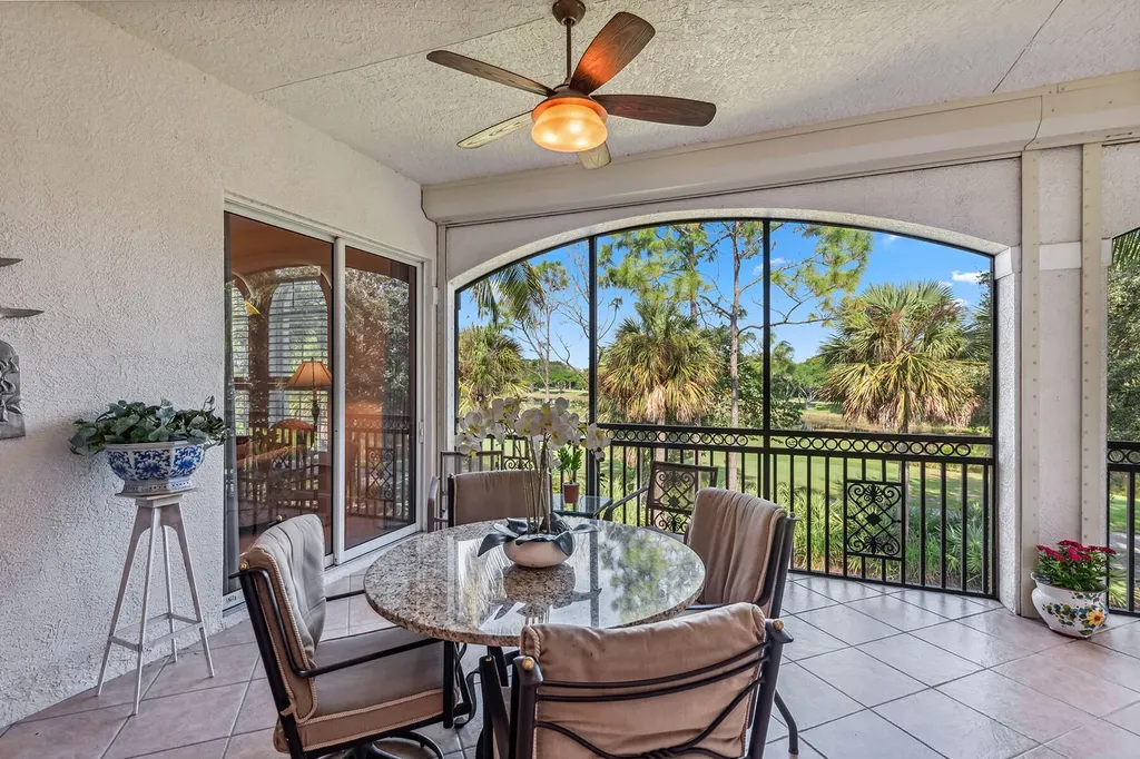 9106 Cascada Way Naples FL 34114