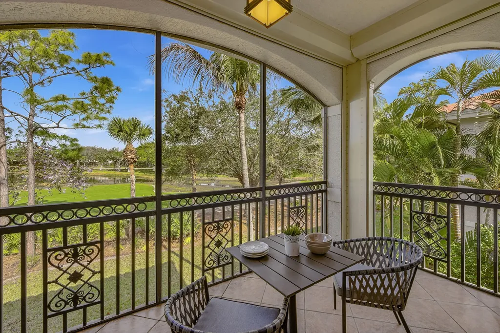 9106 Cascada Way Naples FL 34114