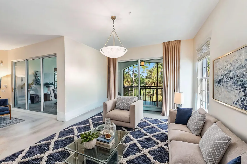 9106 Cascada Way Naples FL 34114