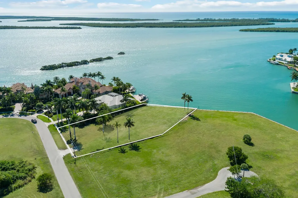 1028 W Inlet Drive Marco Island FL 34145