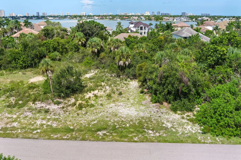 680 Inlet Drive Marco Island FL 34145
