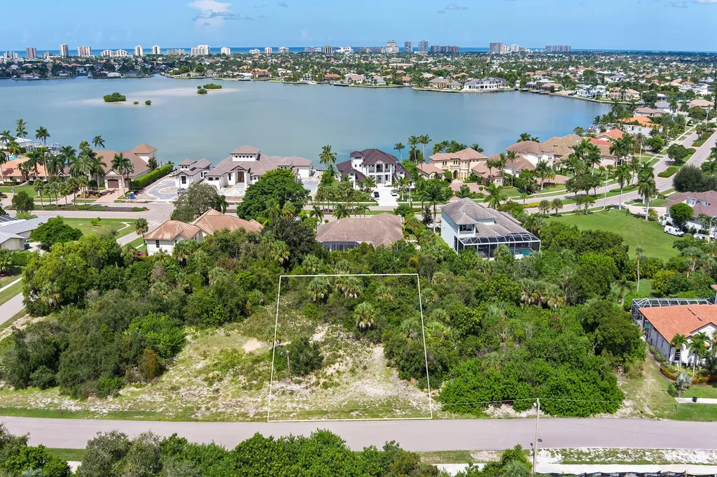 680 Inlet Drive Marco Island FL 34145