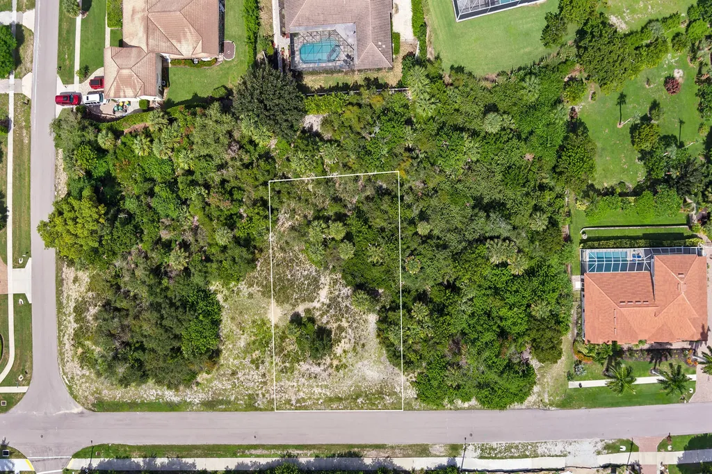 680 Inlet Drive Marco Island FL 34145