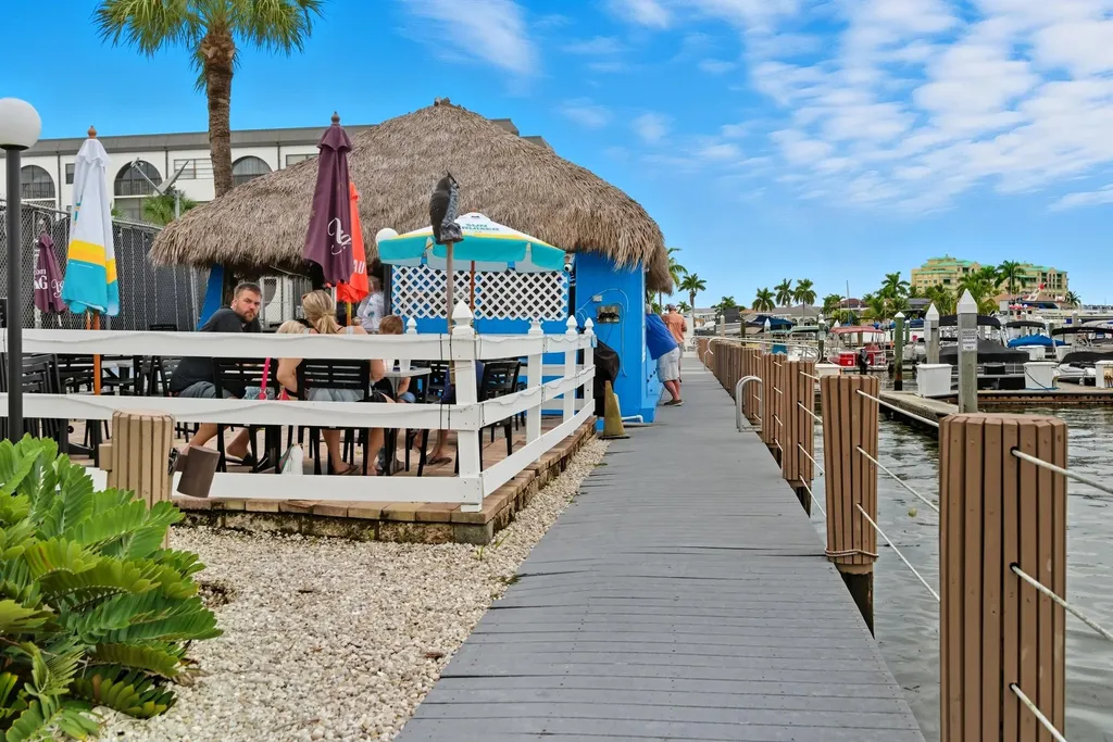 1023 Anglers Cave Marco Island FL 34145