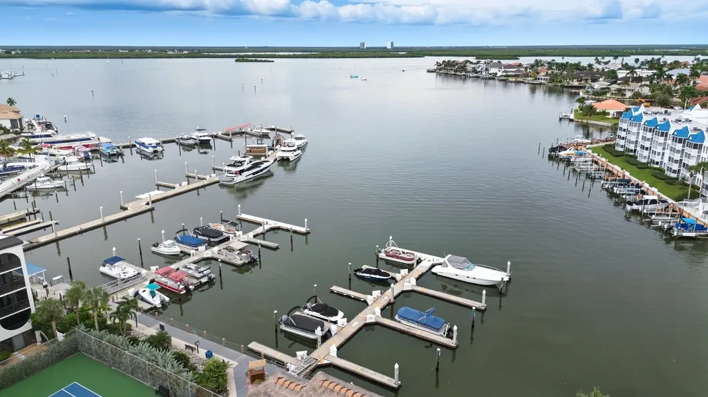 1023 Anglers Cave Marco Island FL 34145