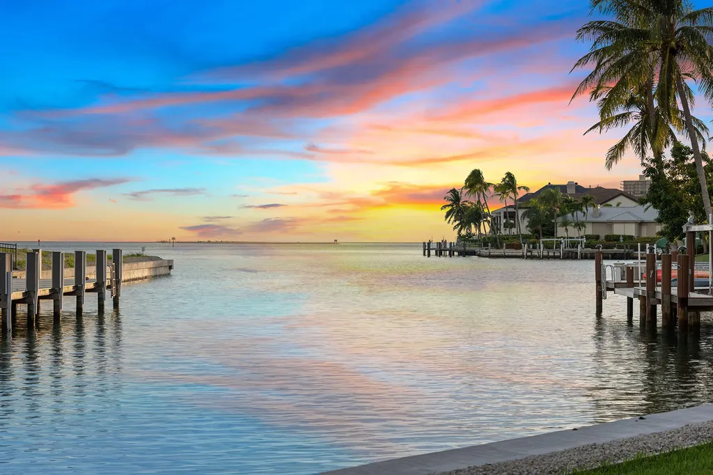 1535 Caxambas Court Marco Island FL 34145