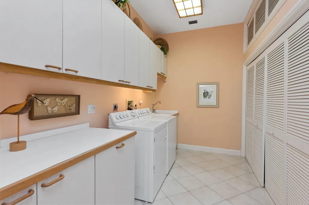 1535 Caxambas Court Marco Island FL 34145