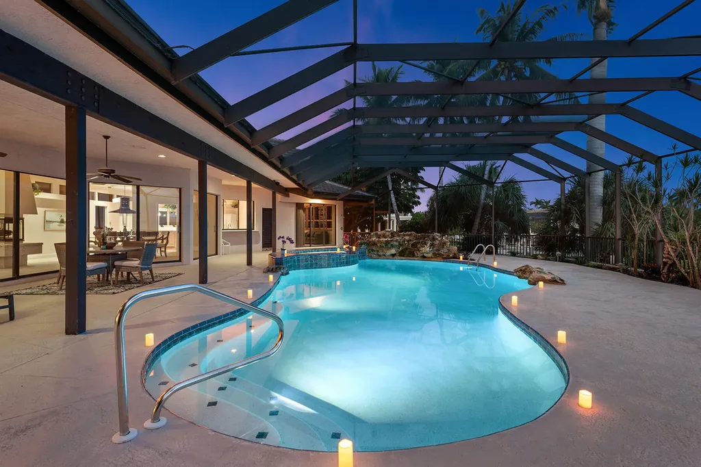 1535 Caxambas Court Marco Island FL 34145