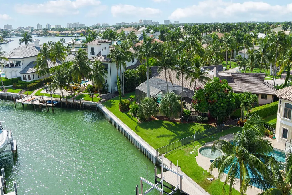 1535 Caxambas Court Marco Island FL 34145