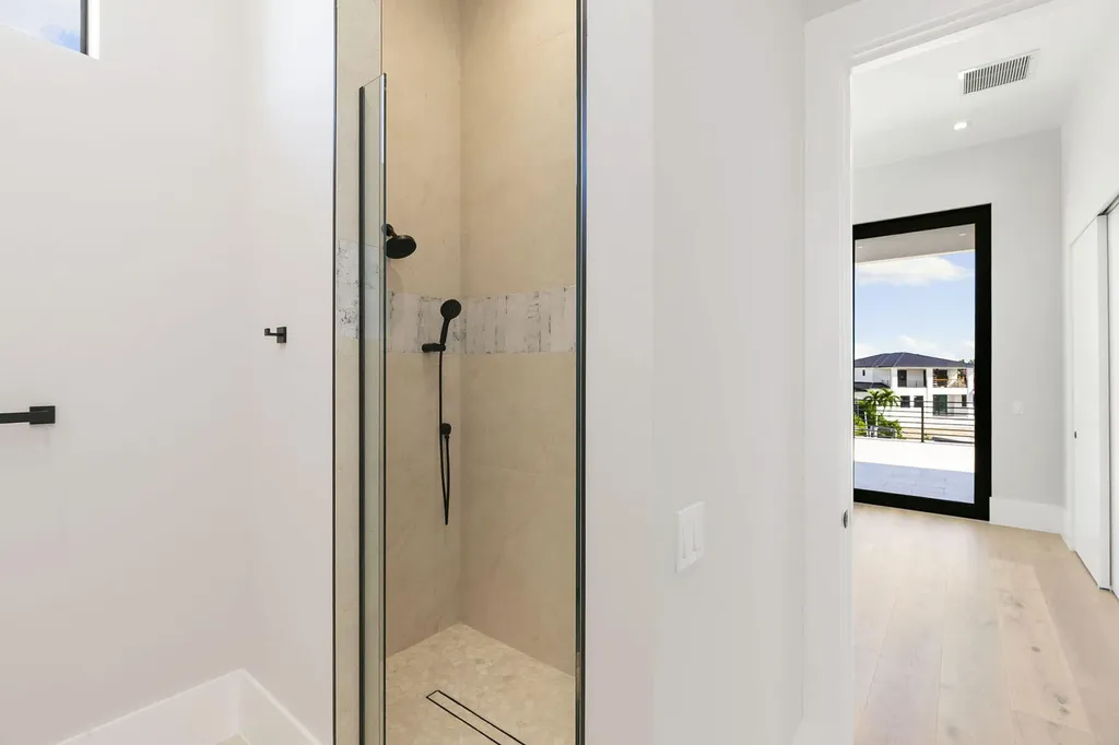 429 Persian Court Marco Island FL 34145