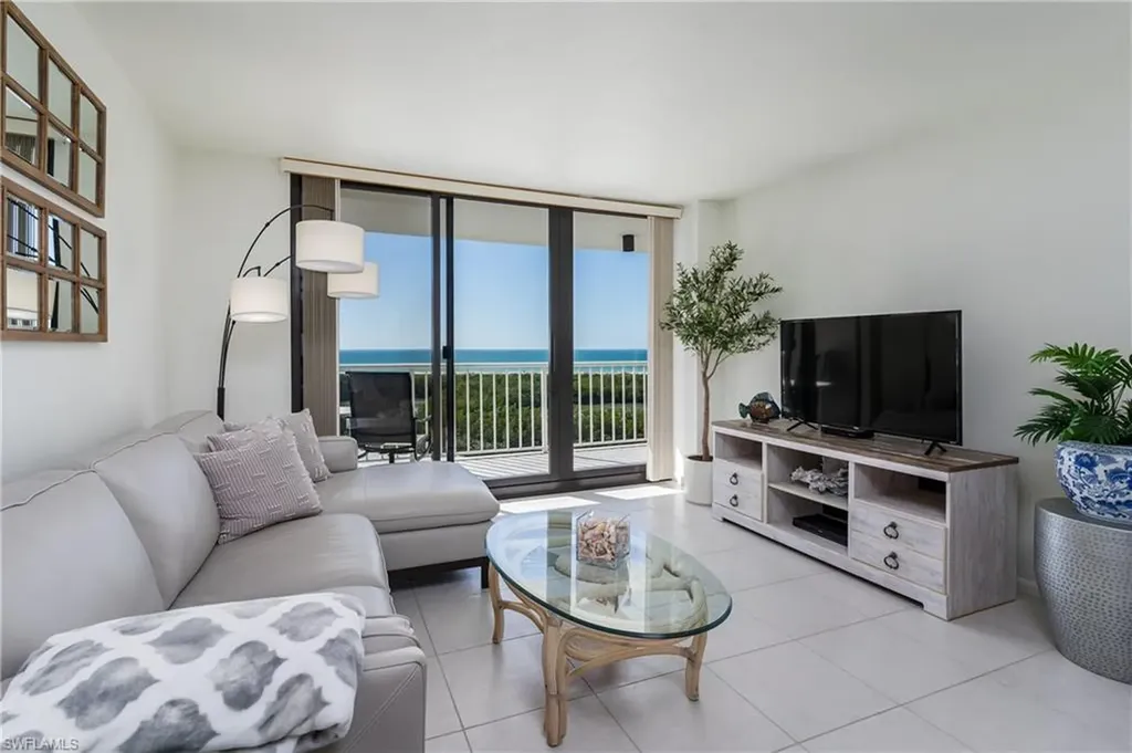 440 Seaview Marco Island FL 34145