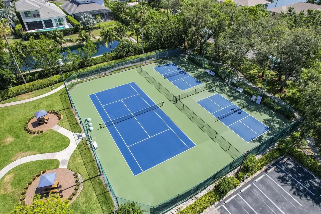 6680 Ilex Circle Naples FL 34109