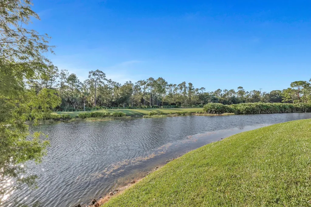 8680 Cedar Hammock Circle Naples FL 34112