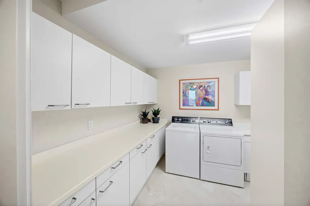 960 Cape Marco Marco Island FL 34145