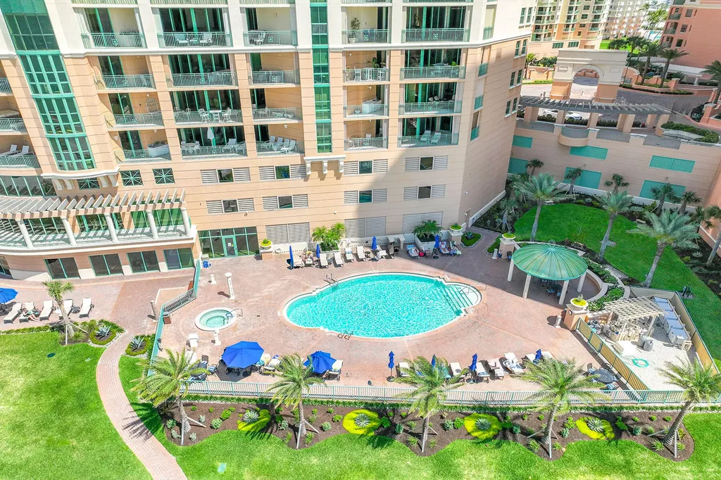 960 Cape Marco Marco Island FL 34145