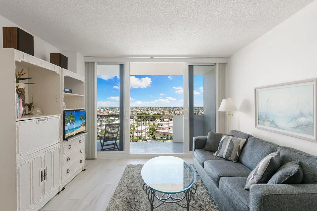 140 Seaview Court Marco Island FL 34145