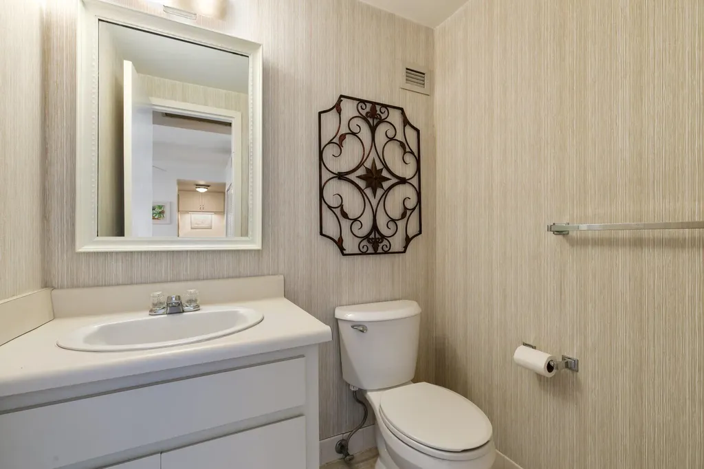 140 Seaview Court Marco Island FL 34145