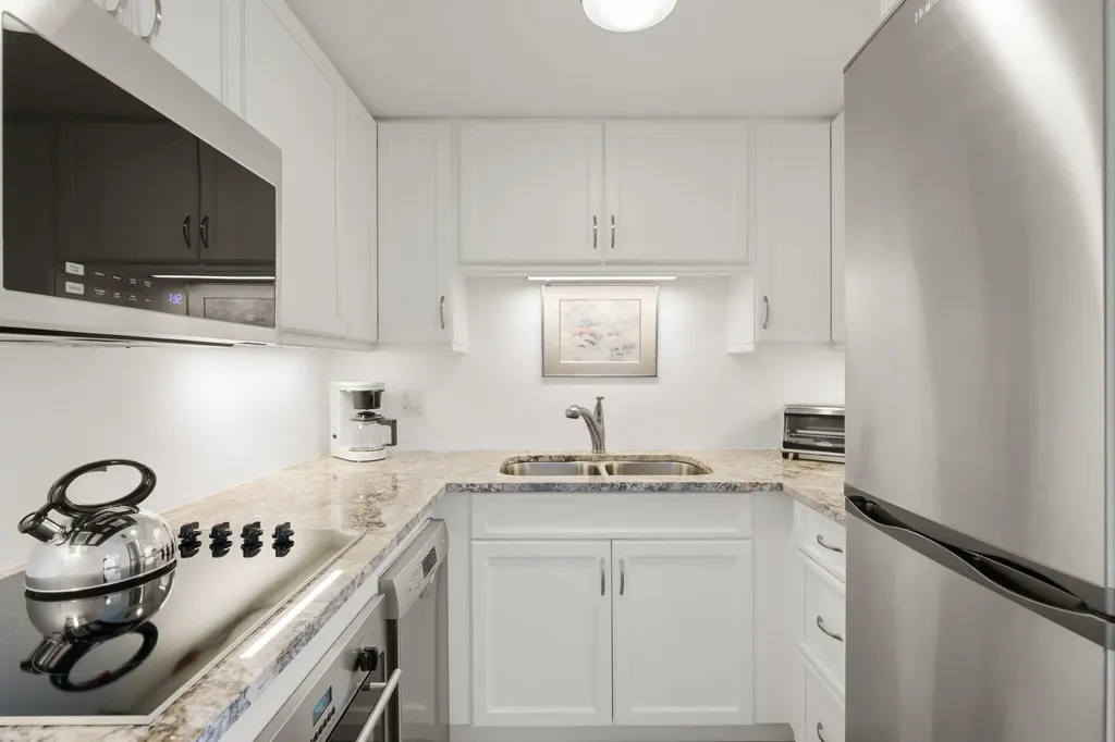 140 Seaview Court Marco Island FL 34145