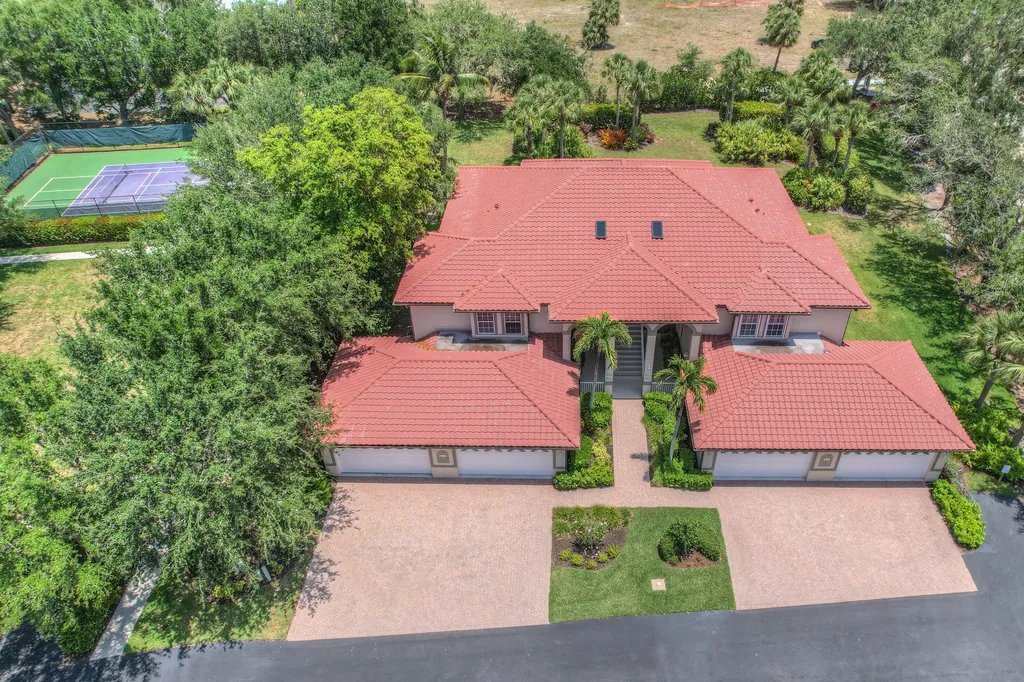 160 Waterside Marco Island FL 34145