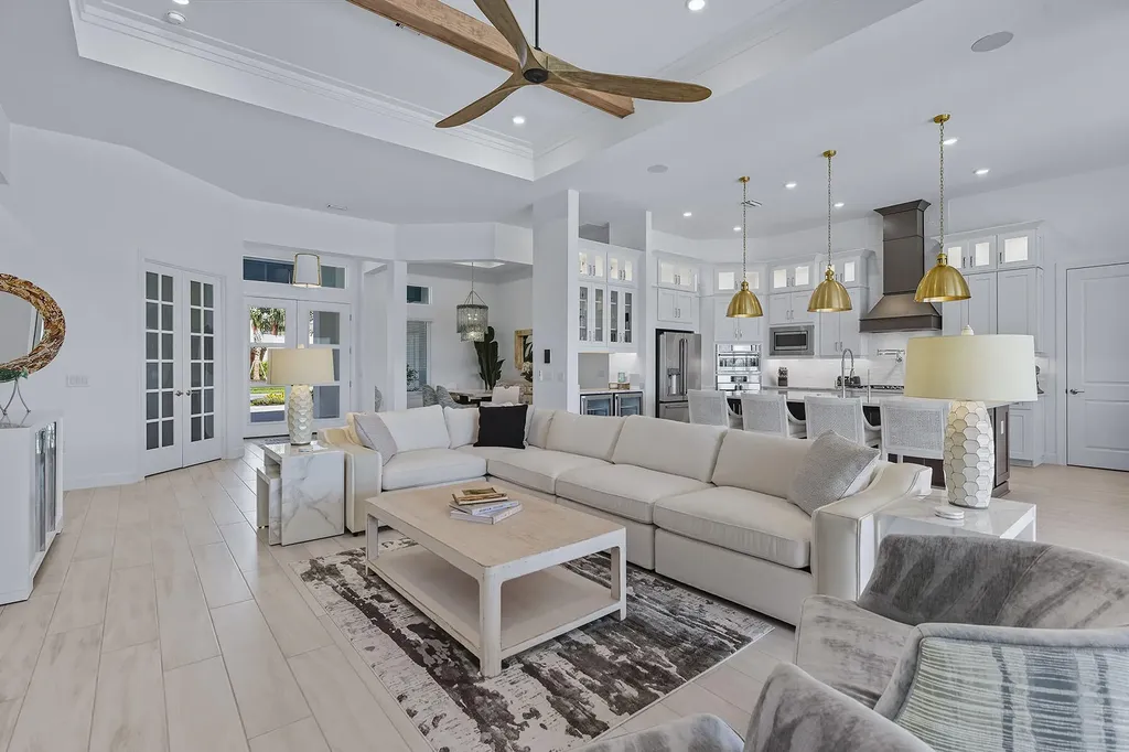 15326 Turin Drive Naples FL 34114