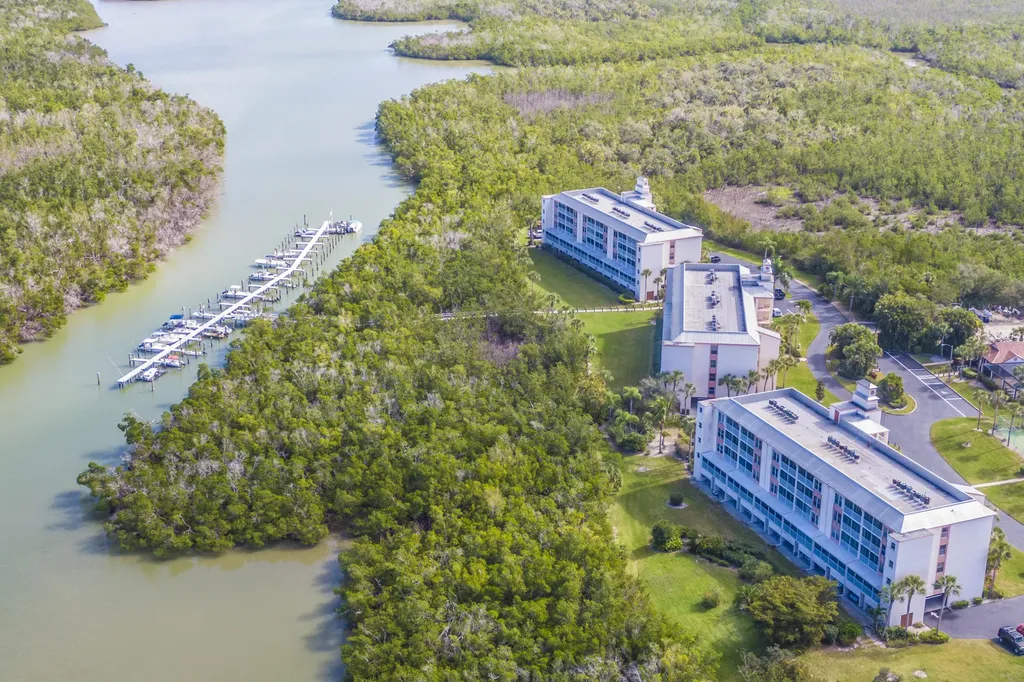 100 Stevens Landing Drive Marco Island FL 34145