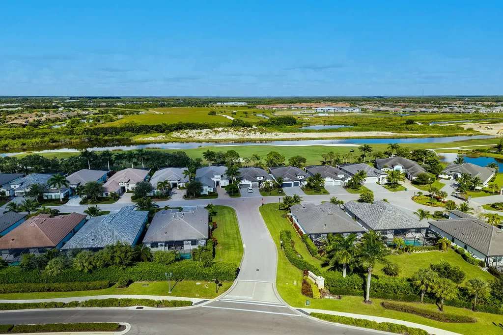 3150 Heather Glen Court Naples FL 34114