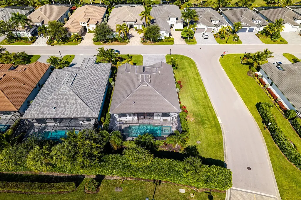 3150 Heather Glen Court Naples FL 34114