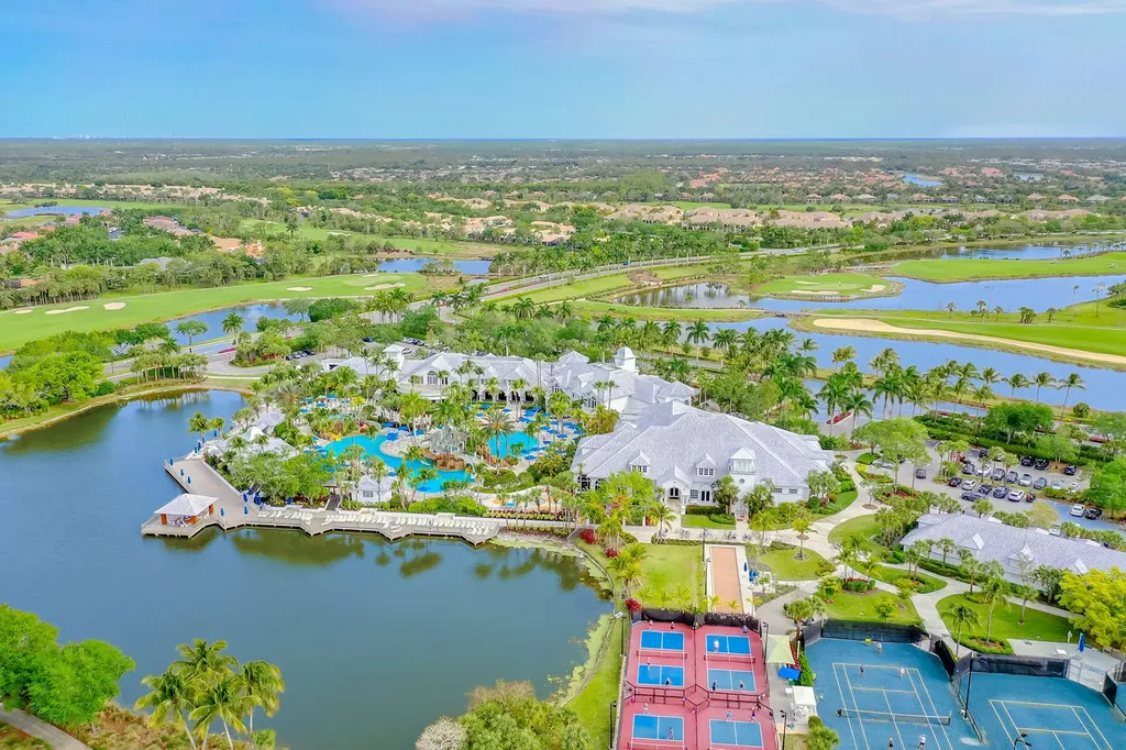 3150 Heather Glen Court Naples FL 34114