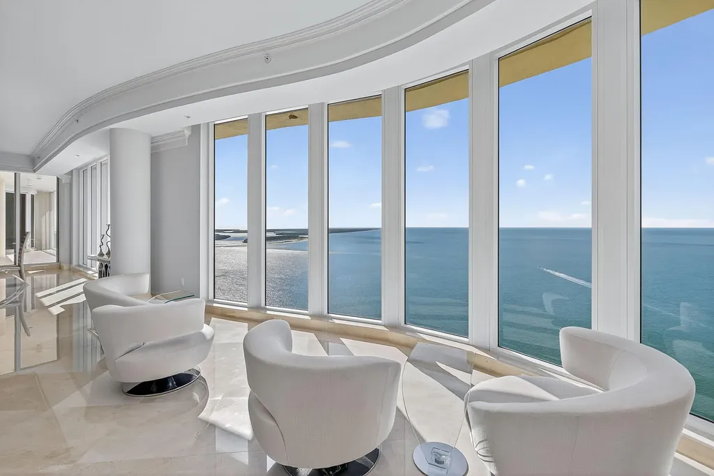 970 Cape Marco Marco Island FL 34145