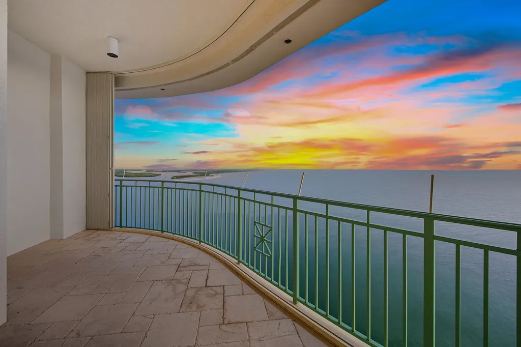 970 Cape Marco Marco Island FL 34145