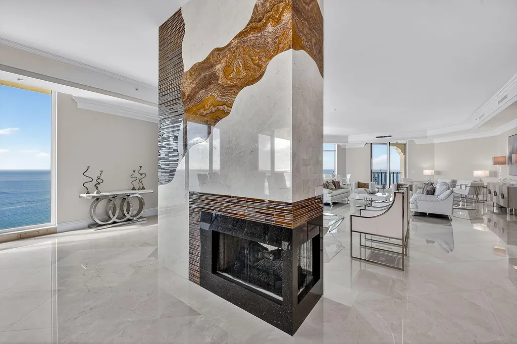 970 Cape Marco Marco Island FL 34145