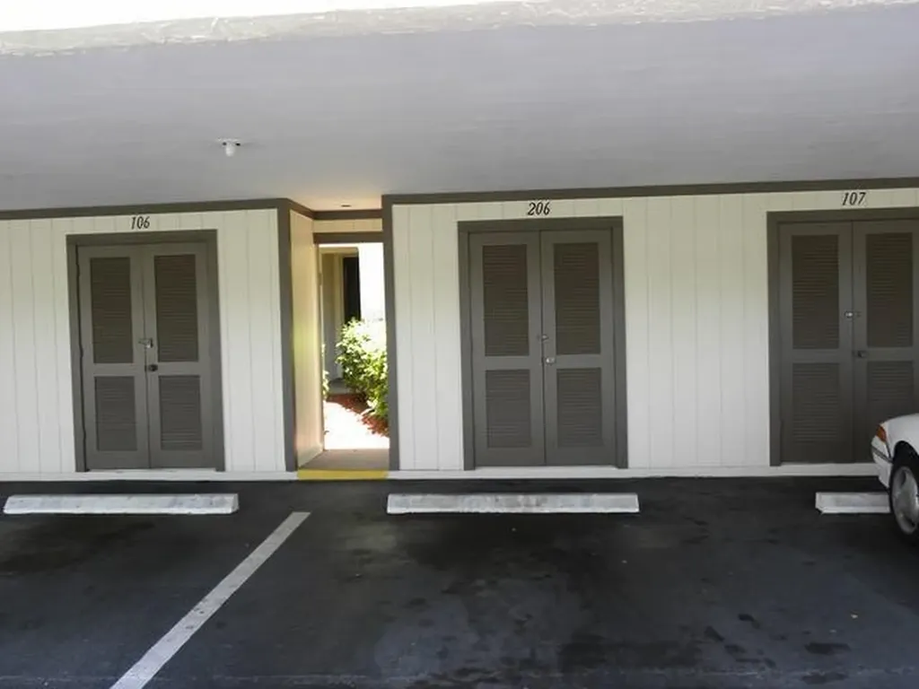 5825 Rattlesnake Hammock Road Naples FL 34113