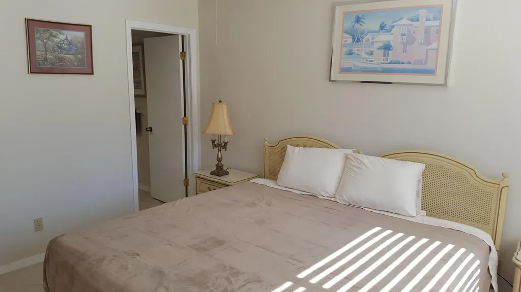 5825 Rattlesnake Hammock Road Naples FL 34113